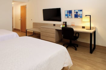 Standard Room, 2 Queen Beds