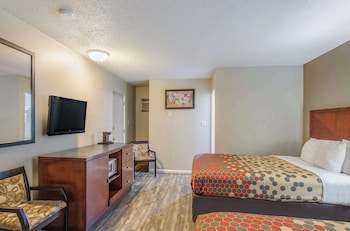 Standard Room, 2 Queen Beds, Smoking