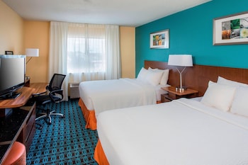 Room, 2 Queen Beds (Hearing Accessible)