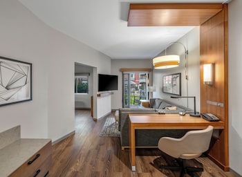 Room, 2 Queen Beds, Patio