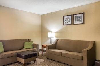 Suite, 1 King Bed, Non Smoking
