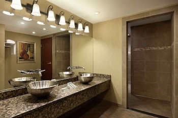 Suite, 1 King Bed, Separate Living Area, Hearing Accessible (Hickory Suite)