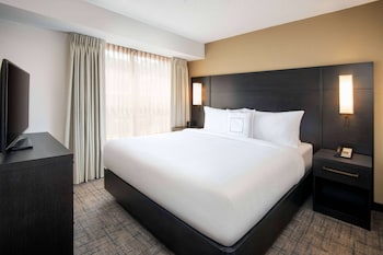 Superior Suite, 1 King Bed with Sofa bed (One Bedroom)