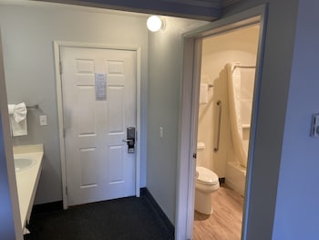 Room, 2 Queen Beds, Accessible