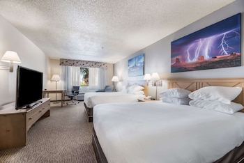 Room, 2 Queen Beds