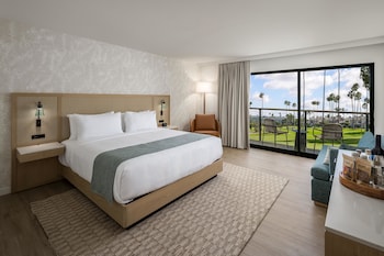 Club Room, 1 King Bed