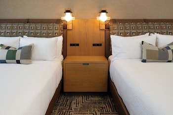 Room, 2 Queen Beds