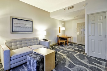 Suite, 2 Double Beds, Accessible, Bathtub (Mobility & Hearing)