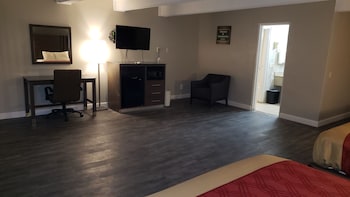 Room, Multiple Beds, Accessible, Smoking