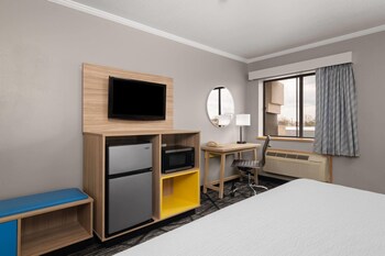 Deluxe Room, 1 King Bed, Non Smoking