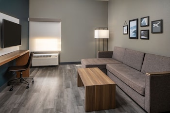 Room, 2 Queen Beds (Mobility/Hearing Access, Roll-in Shwr)