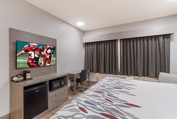 Suite, 1 King Bed, Non Smoking, Jetted Tub