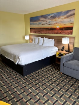 Deluxe Room, 1 King Bed, Non Smoking