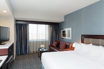 Room, 1 King Bed with Sofa bed, Accessible (Communications)