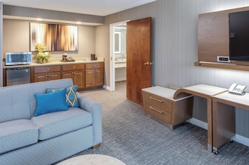 Suite, 1 Bedroom, Hearing Accessible, Balcony