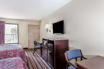 Double Room, 2 Double Beds