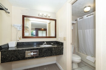 Deluxe Room, 2 Double Beds, Non Smoking