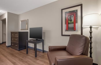 Studio, 1 Queen Bed, Non Smoking