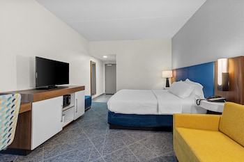 Room, 1 King Bed with Sofa bed, Hearing Accessible, Microwave