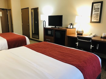 Standard Room, 2 Double Beds, Non Smoking