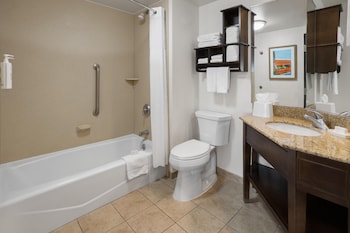 Room, 1 King Bed, Microwave