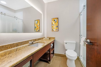 Suite, 2 Double Beds, Non Smoking