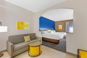 Suite, 2 Double Beds, Non Smoking