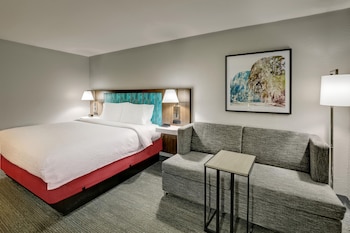 Room, 1 King Bed, Microwave