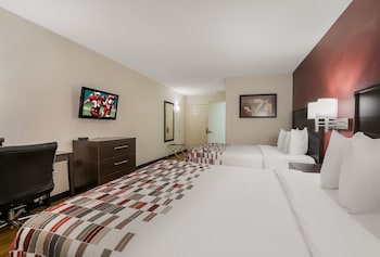 Deluxe Room, 2 Queen Beds, Non Smoking