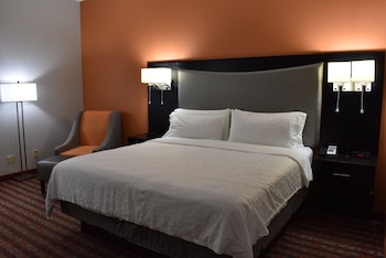 Standard Room, 2 Queen Beds (Communications, Accessible Tub)