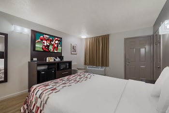 Deluxe Room, 1 Queen Bed, Non Smoking
