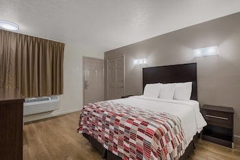 Deluxe Room, 1 Queen Bed, Non Smoking