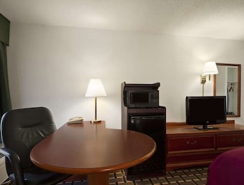 Room, 2 Queen Beds, Non Smoking