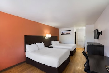 Standard Room, 2 Queen Beds, Smoking