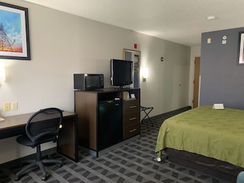 Standard Room, 1 King Bed, Non Smoking