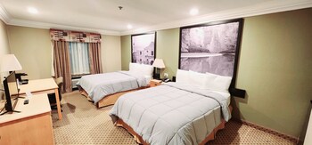 Room, 2 Queen Beds, Non Smoking