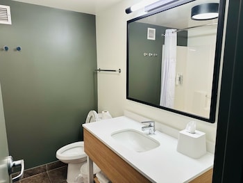 Room, 2 Queen Beds