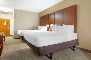 Standard Room, 2 Queen Beds, Non Smoking