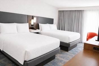 Room, 2 Queen Beds, Non Smoking