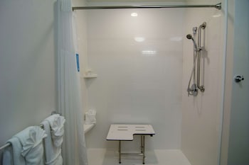Room, 1 King Bed, Accessible