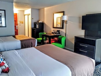 Deluxe Room, 2 Queen Beds