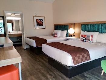 Standard Room, 2 Double Beds