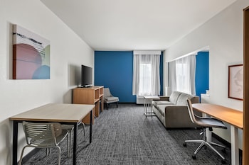 Studio, 1 King Bed, Accessible, Bathtub (Mobility & Hearing)