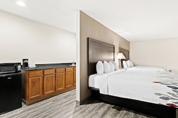 Suite, Non Smoking (2 King Beds)