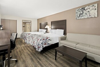 Suite, 2 Queen Beds, Smoking, Jetted Tub