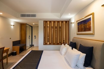 Superior Room, 1 King Bed (Spa)