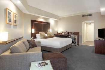 Courtyard Queen Room with Balcony