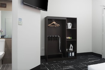 Superior Room, 1 King Bed