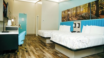 Room, 2 Queen Beds, Non Smoking
