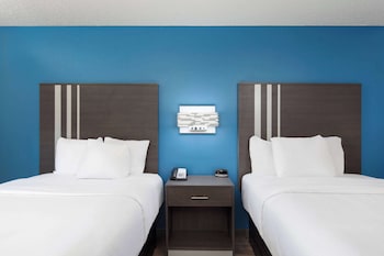 Room, 2 Double Beds, Accessible, Non Smoking (Mobility)